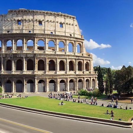 Апартаменты Center Rome A Pochi Passi Dal Colosseo Экстерьер фото